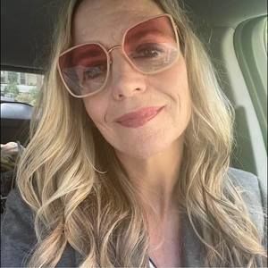 Meet your Posher, Chrissy